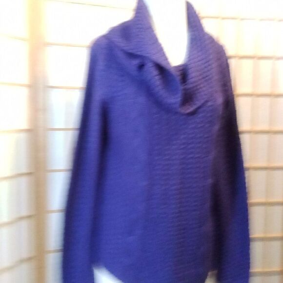 Chico's Med Turtleneck Sweater - Picture 7 of 14